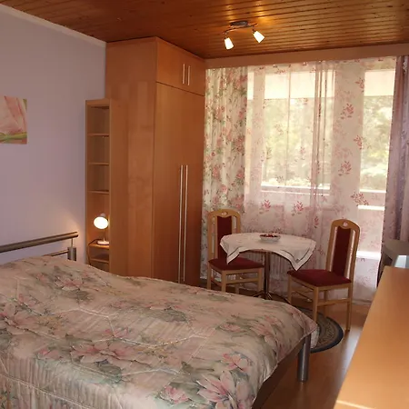 Apartment Kurpark *